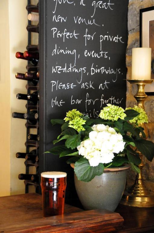 The Red Lion Inn Babcary Extérieur photo
